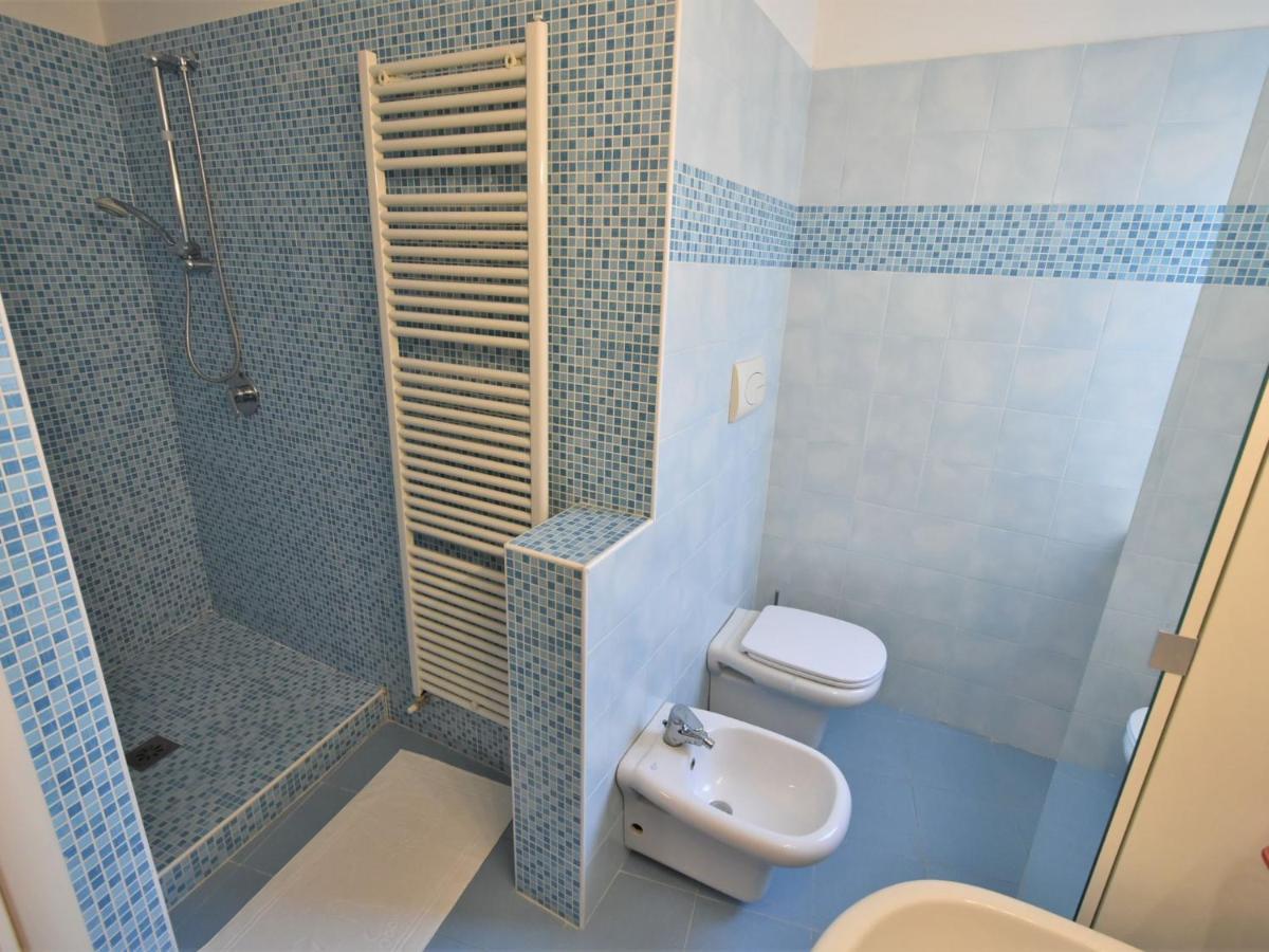 איסאו Apartment Duomo Mansarda By Interhome מראה חיצוני תמונה